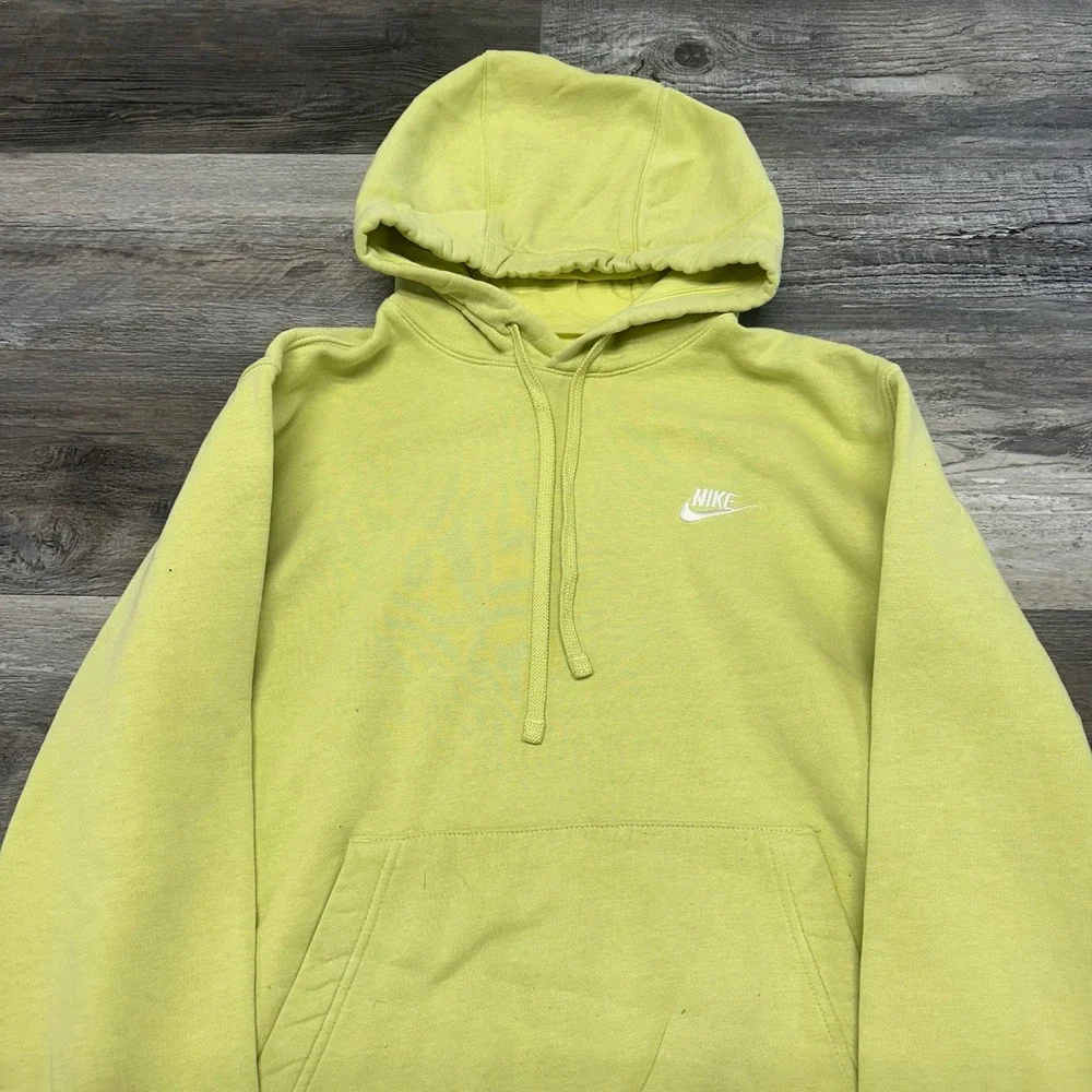 Nike Bright Lime Green Mens S Club Fleece Spellout Mini Swoosh Pullover‎ Hoodie